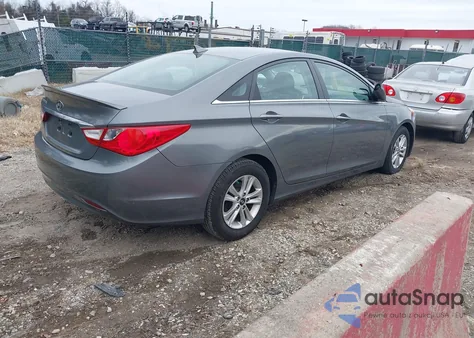 2013 Hyundai Sonata Gls from USA, damaged, VIN 5NPEB4AC4DH712584